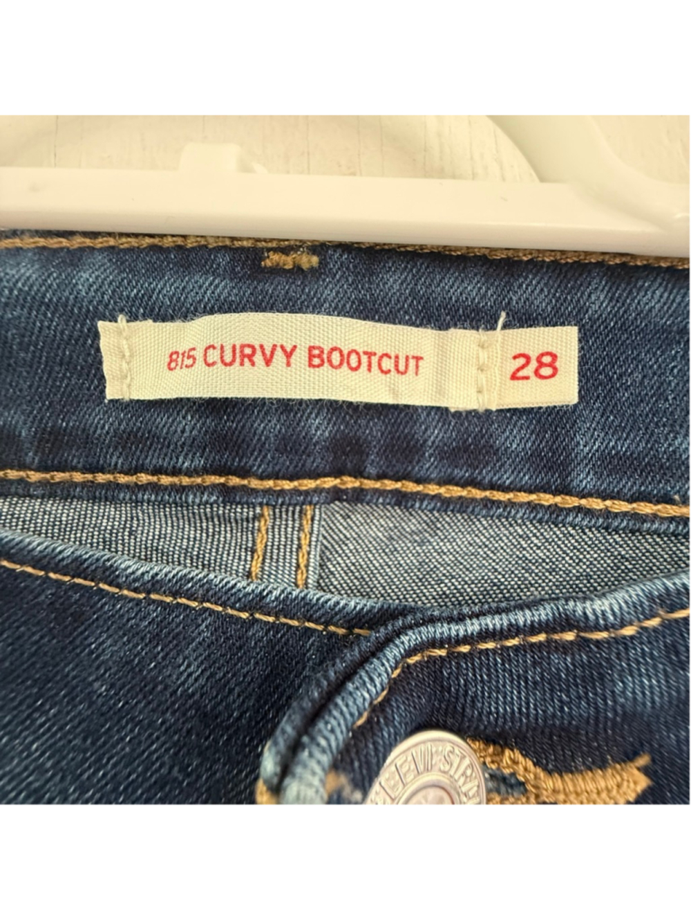 Levi's 815 Curvy Bootcut Jeans Dark Wash Size 28 - Picture 2 of 8